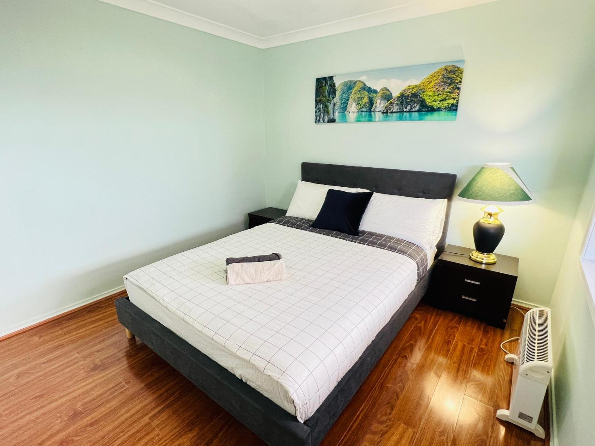 Spacious 6 Bedroom Holiday Home 15 Min Away From Melbourne Airport Sydenham Exterior photo