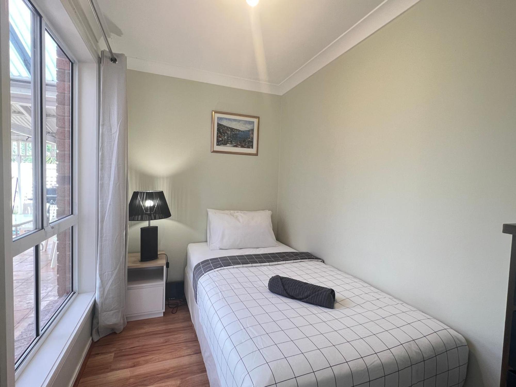 Spacious 6 Bedroom Holiday Home 15 Min Away From Melbourne Airport Sydenham Exterior photo